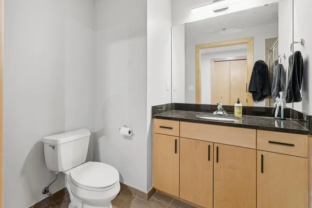 $2,700 | 215 10th Avenue South, Unit 333, Minneapolis, MN 55415