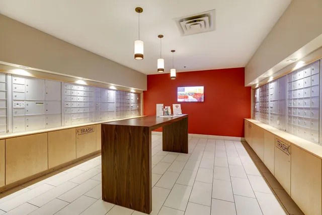 $2,700 | 215 10th Avenue South, Unit 333, Minneapolis, MN 55415