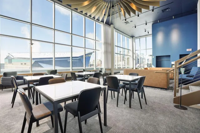 $2,700 | 215 10th Avenue South, Unit 333, Minneapolis, MN 55415