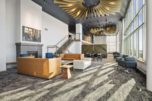 $2,700 | 215 10th Avenue South, Unit 333, Minneapolis, MN 55415