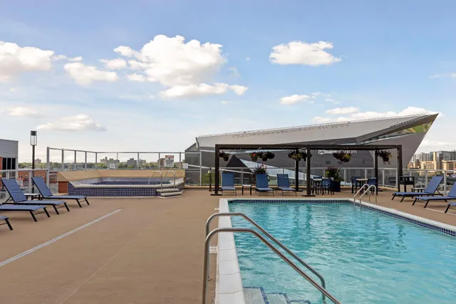 $2,700 | 215 10th Avenue South, Unit 333, Minneapolis, MN 55415