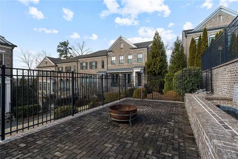 $925,000 | 2000 Arrington Lane, Brookhaven, GA 30319