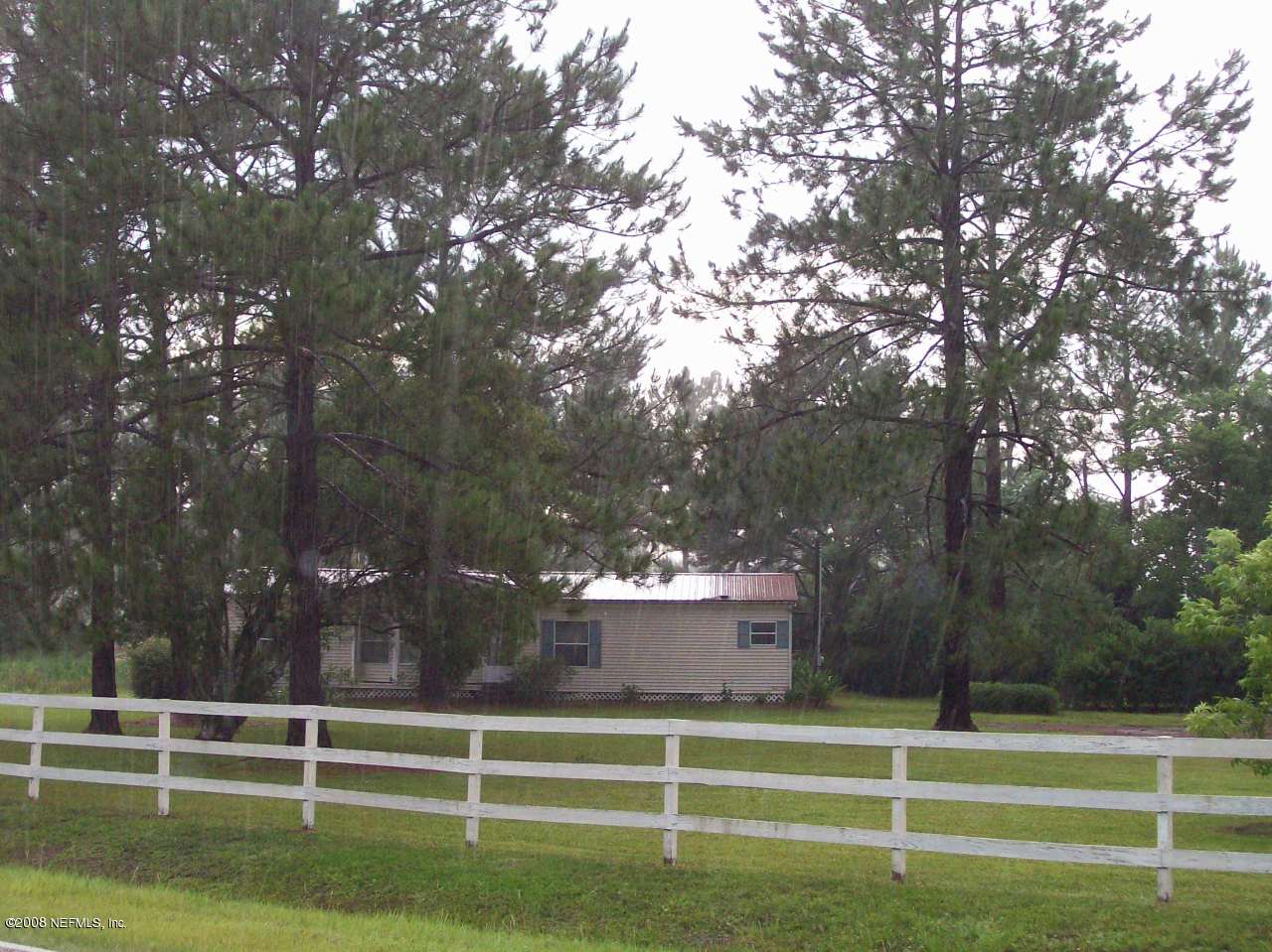 7733 Mud Lake Road Macclenny, FL 32063 - Photo 2 of 9 WOOD FENCING