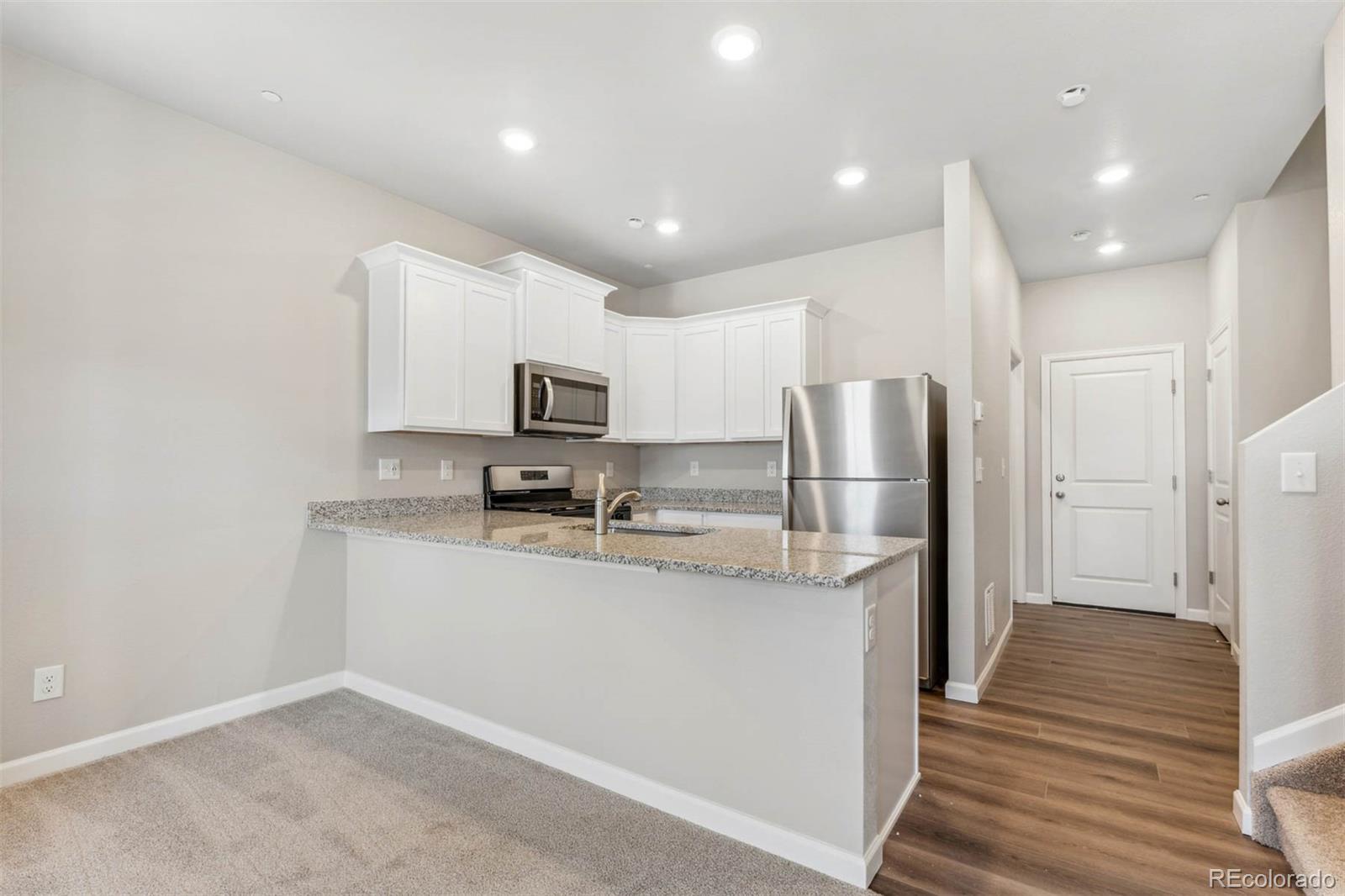 139 Robin Road Johnstown, CO 80534 - Photo 3 of 10 Gallery Image 3