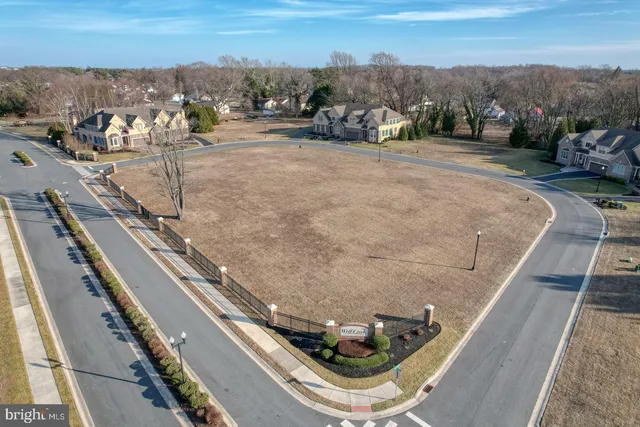 $575,000 | 12 Wolf Creek Circle, Dover, DE 19901