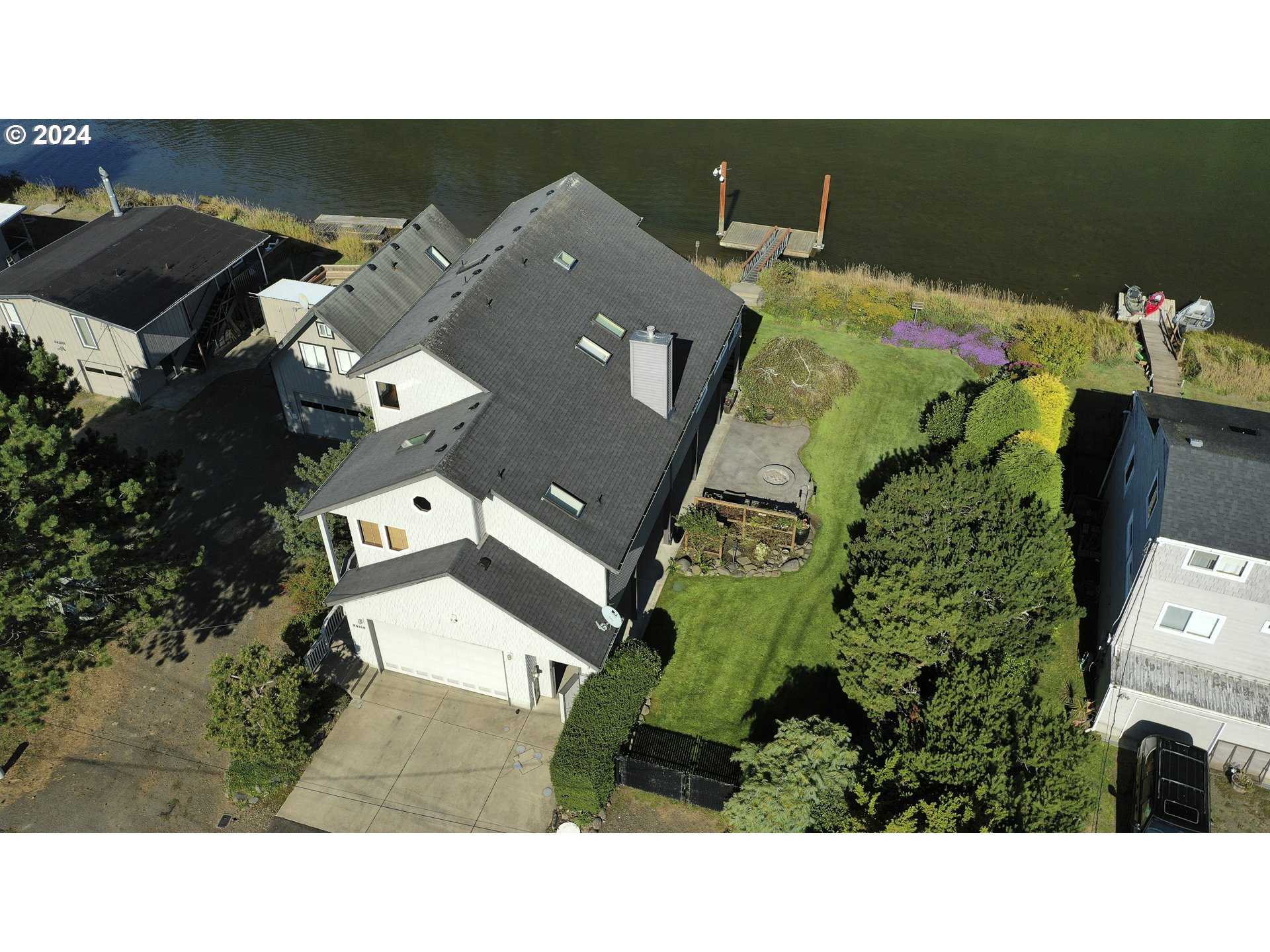 34160 Brooten Road Pacific City, OR 97135 - Photo 1 of 46 Gallery Image 1
