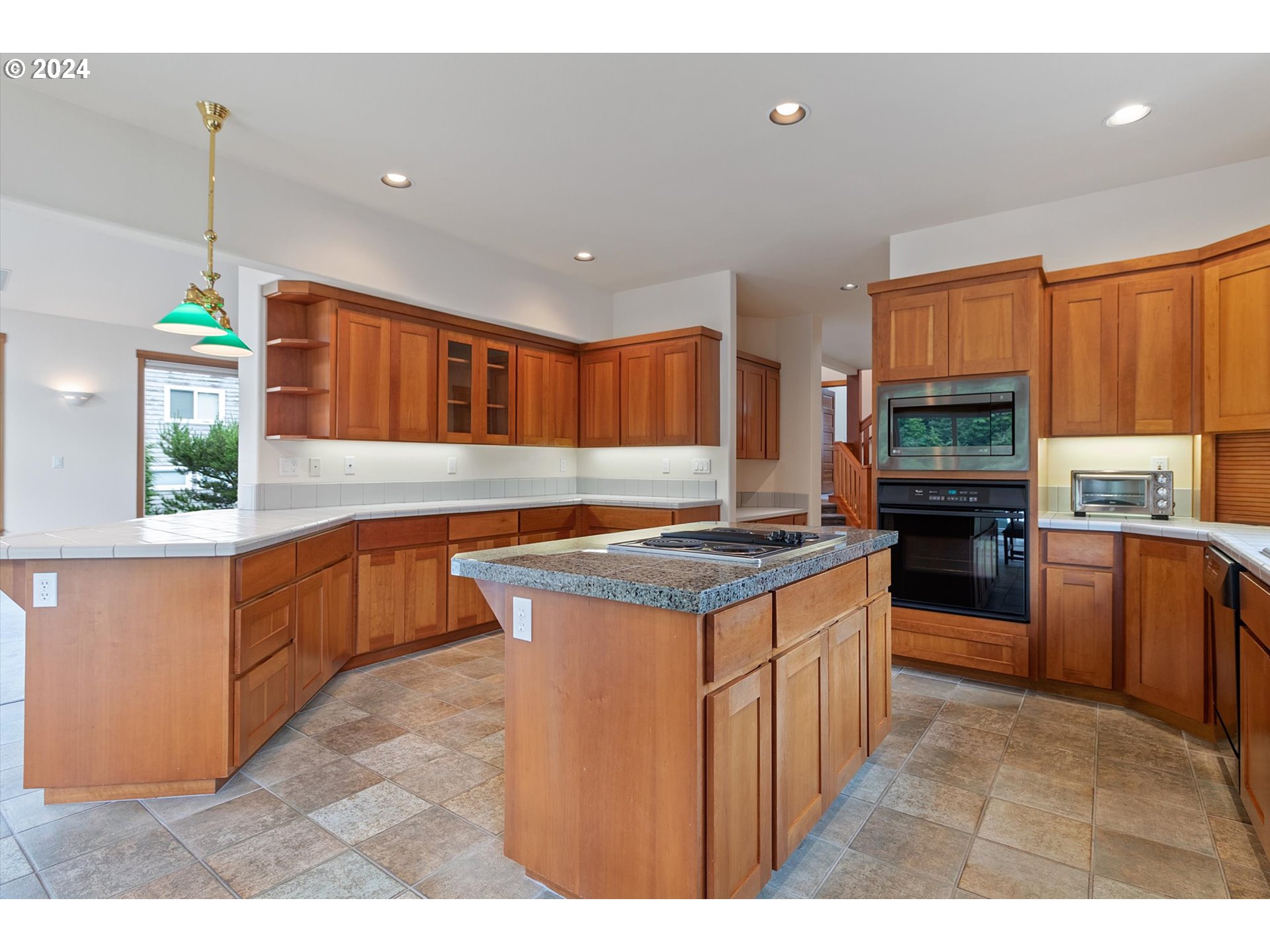 34160 Brooten Road Pacific City, OR 97135 - Photo 7 of 46 Gallery Image 7