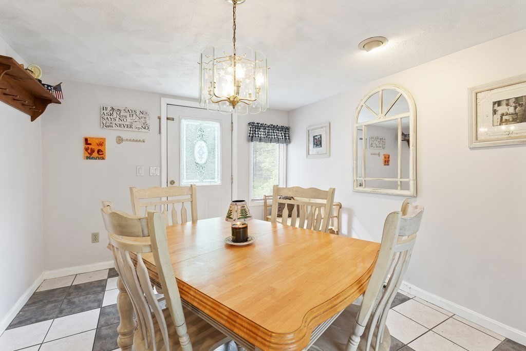 206 Salem Road Billerica, MA 01821 - Photo 8 of 36