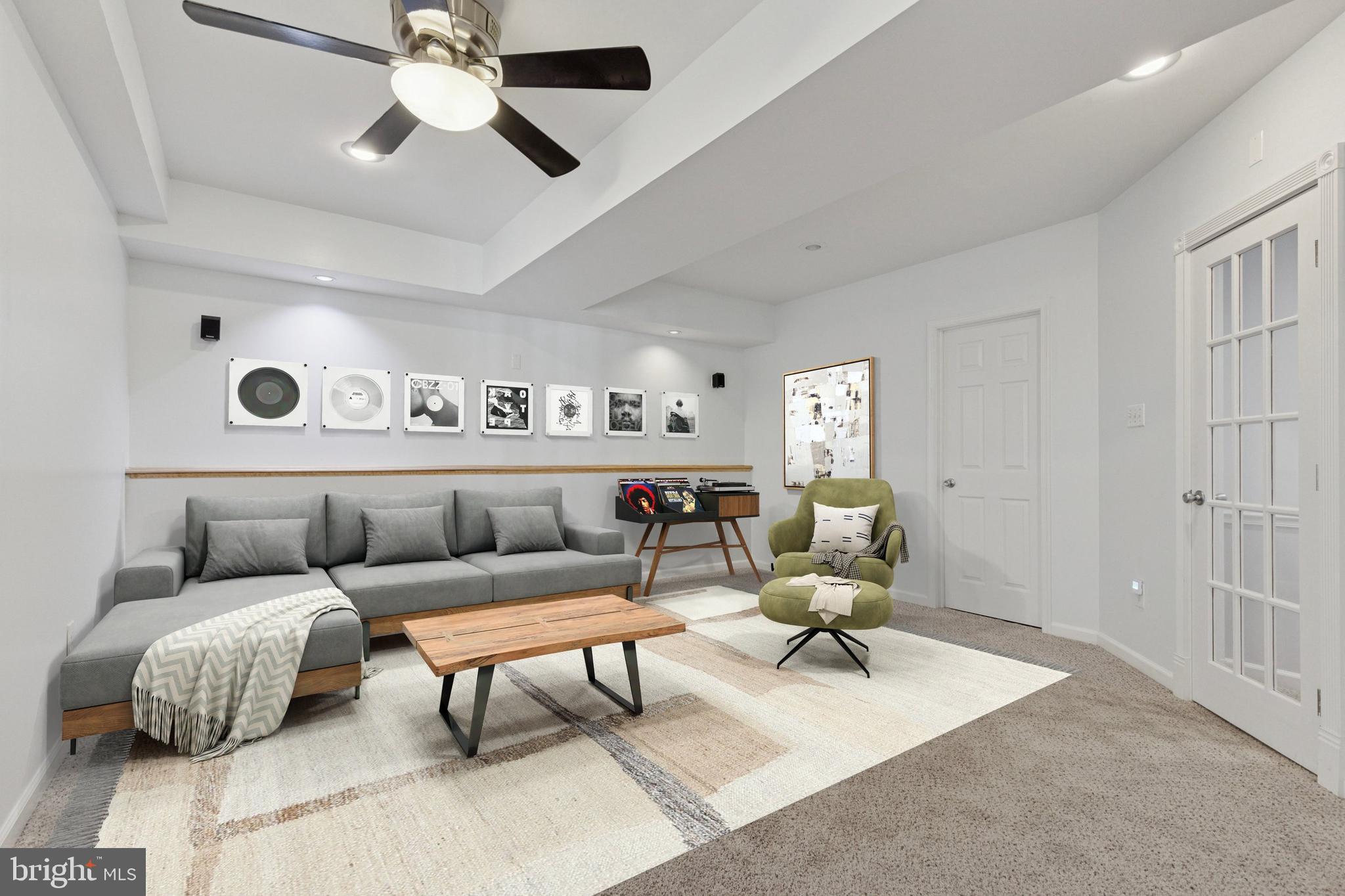 456 Windy Hill Road Gilbertsville, PA 19525 - Photo 7 of 46 a living room with furniture