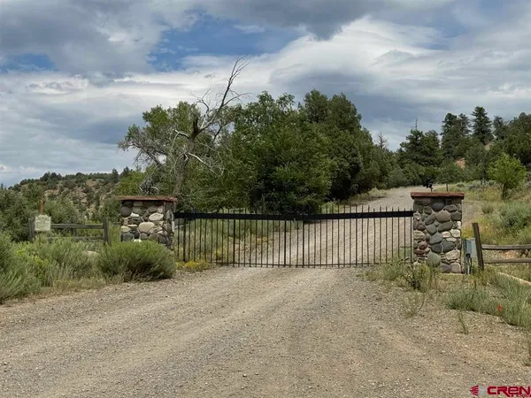 $175,900 | 2241 South Rockcliff Circle, Pagosa Springs, CO 81147