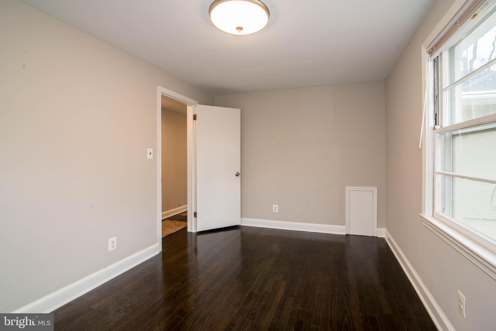 11110 Kingstead Road Damascus, MD 20872 - Photo 39 of 61 Bedroom