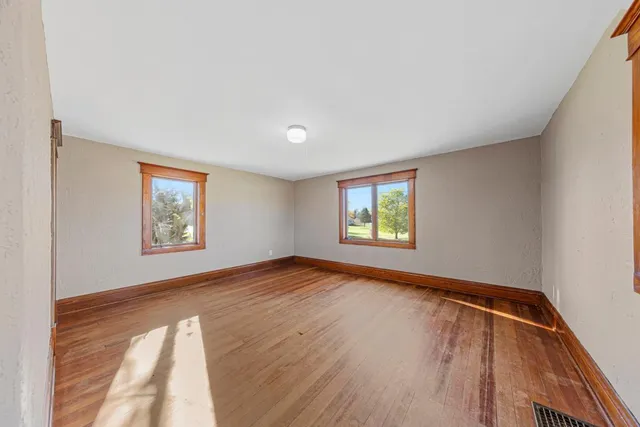 $425,000 | 55570 Highway 56, West Concord, MN 55985