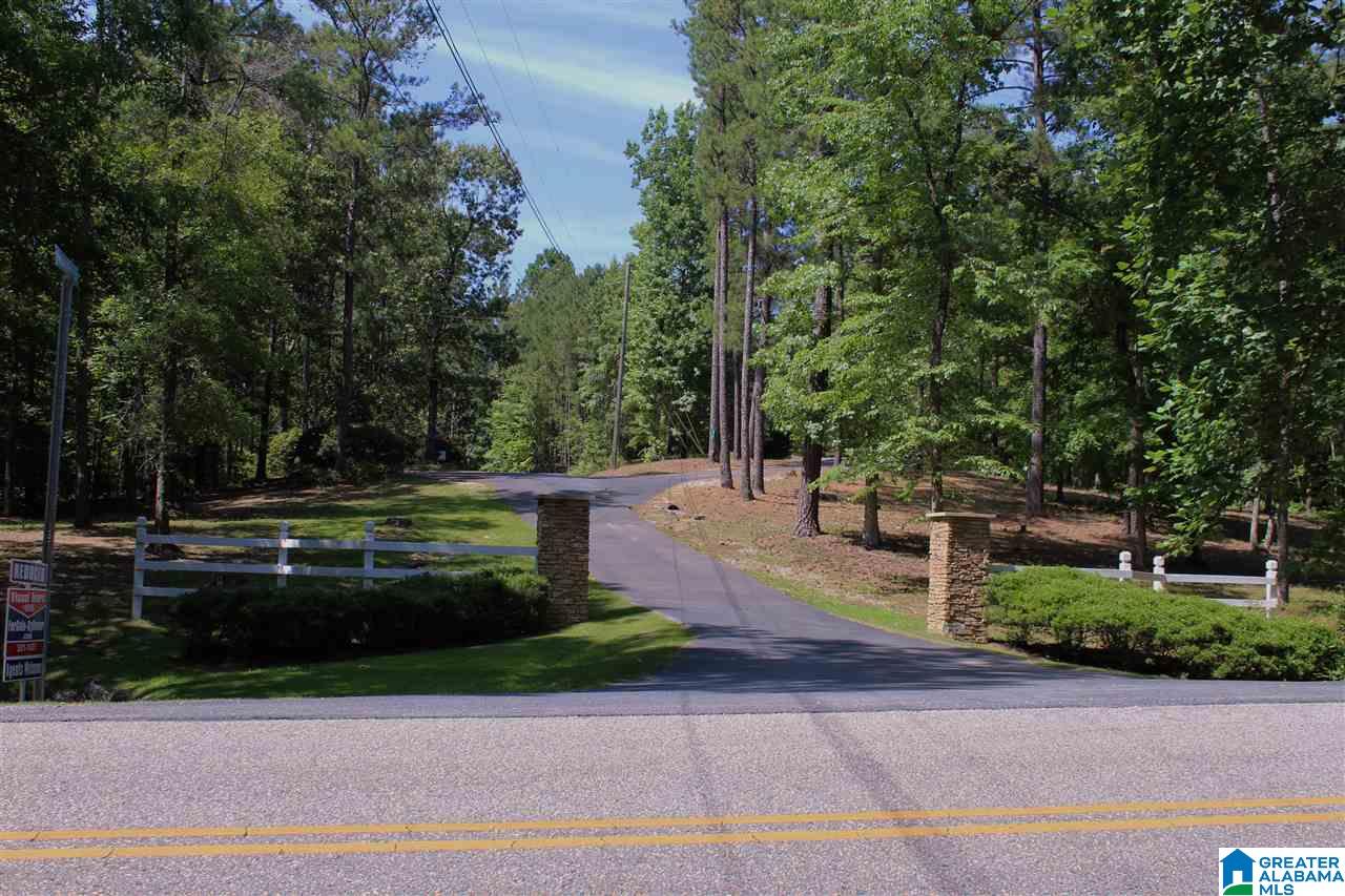 Christopher Cove Sterrett, AL 35147 - Photo 10 of 10
