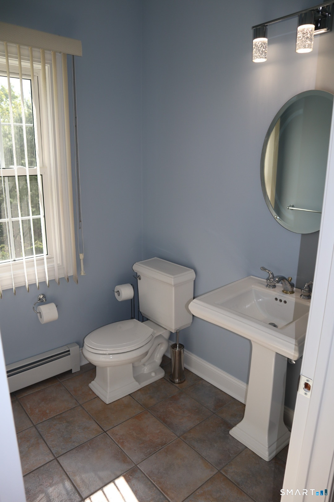 51 Brookfield Road Seymour, CT 06483 - Photo 21 of 37