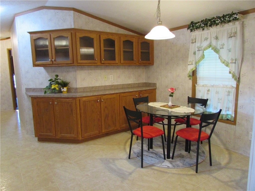 13 Glazer Drive Penfield, NY 14625 - Photo 7 of 33 Gallery Image 7