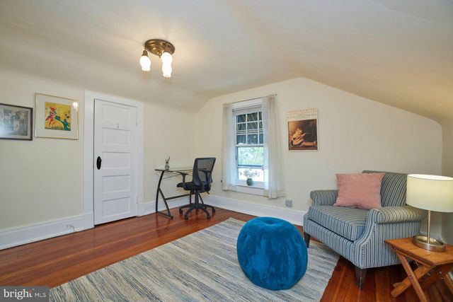 $1,360,000 | 601 North View Terrace, Alexandria, VA 22301