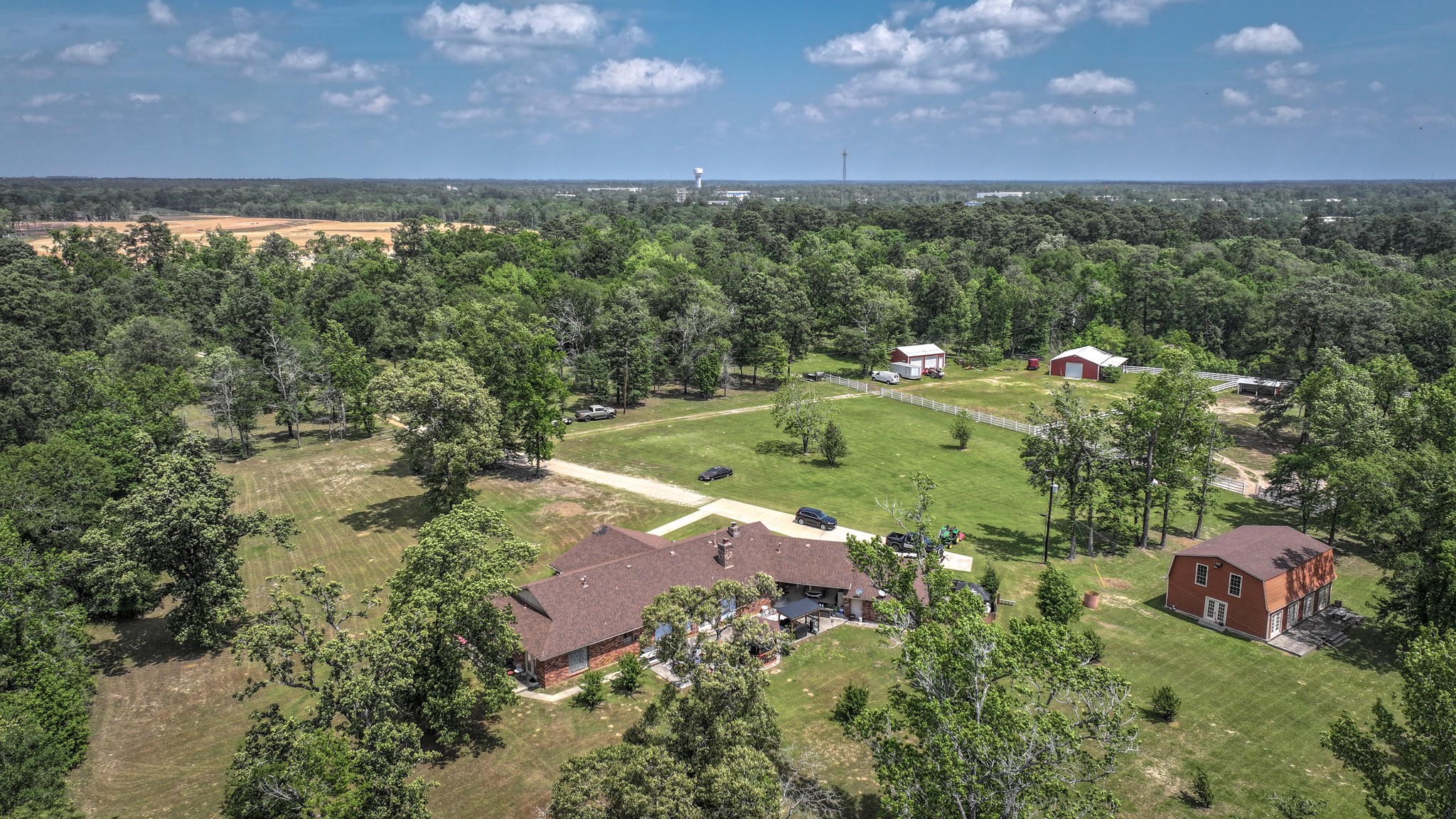 1 Hilo Lane Conroe, TX 77303 - Photo 2 of 49