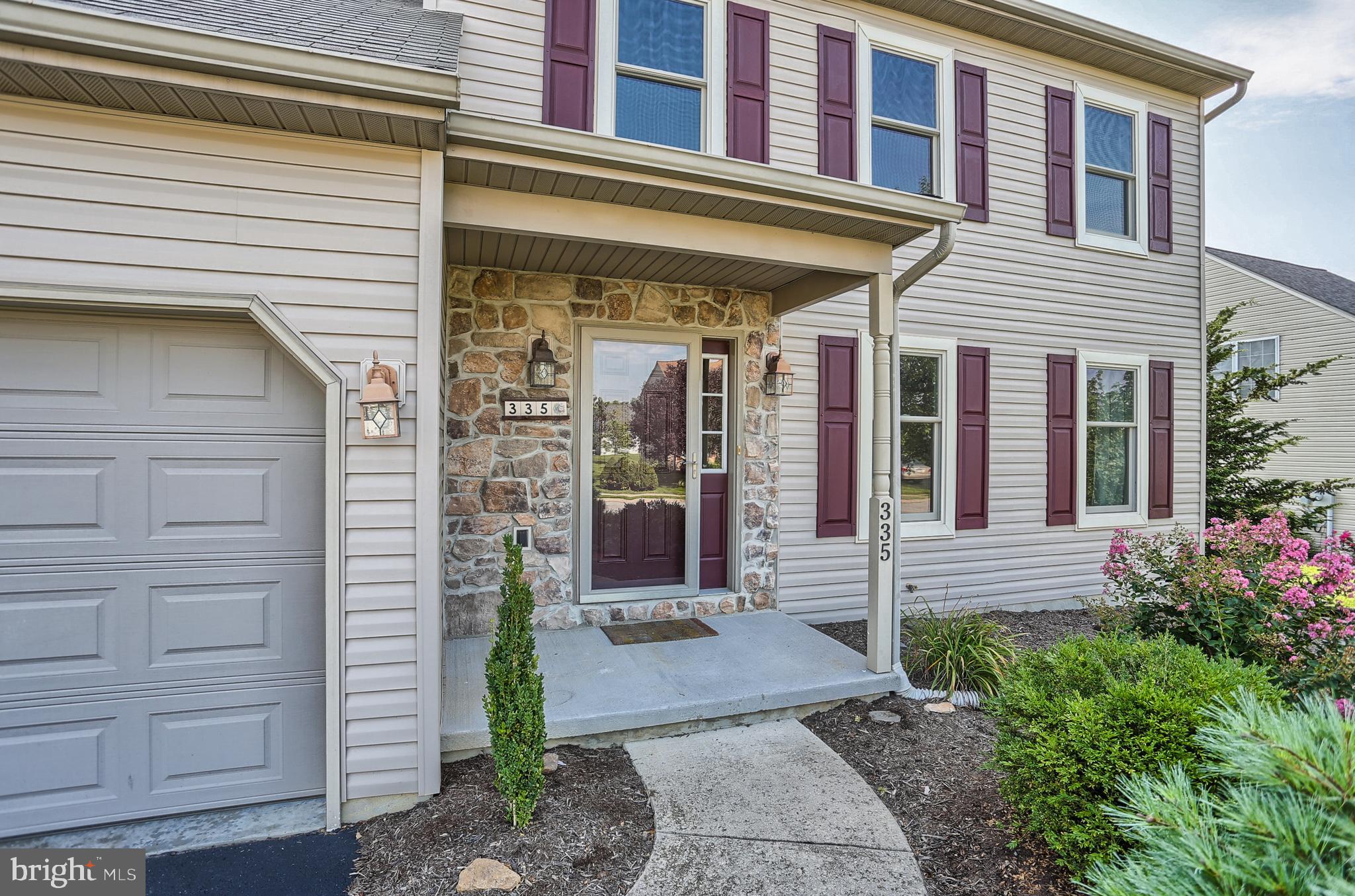 335 Olde Hickory Road Mount Wolf, PA 17347 - Photo 2 of 42 Gallery Image 2