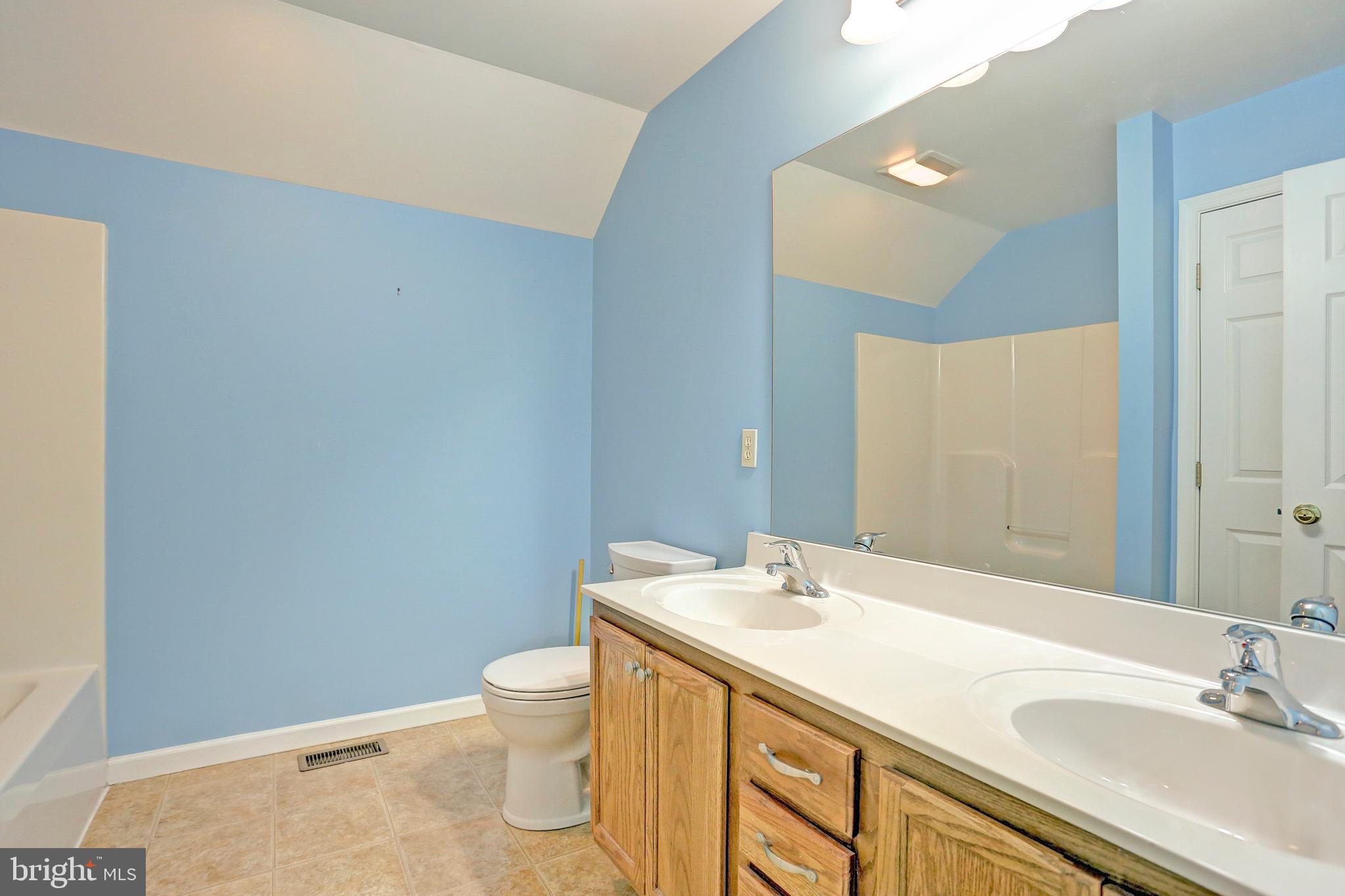 335 Olde Hickory Road Mount Wolf, PA 17347 - Photo 21 of 42 Gallery Image 21