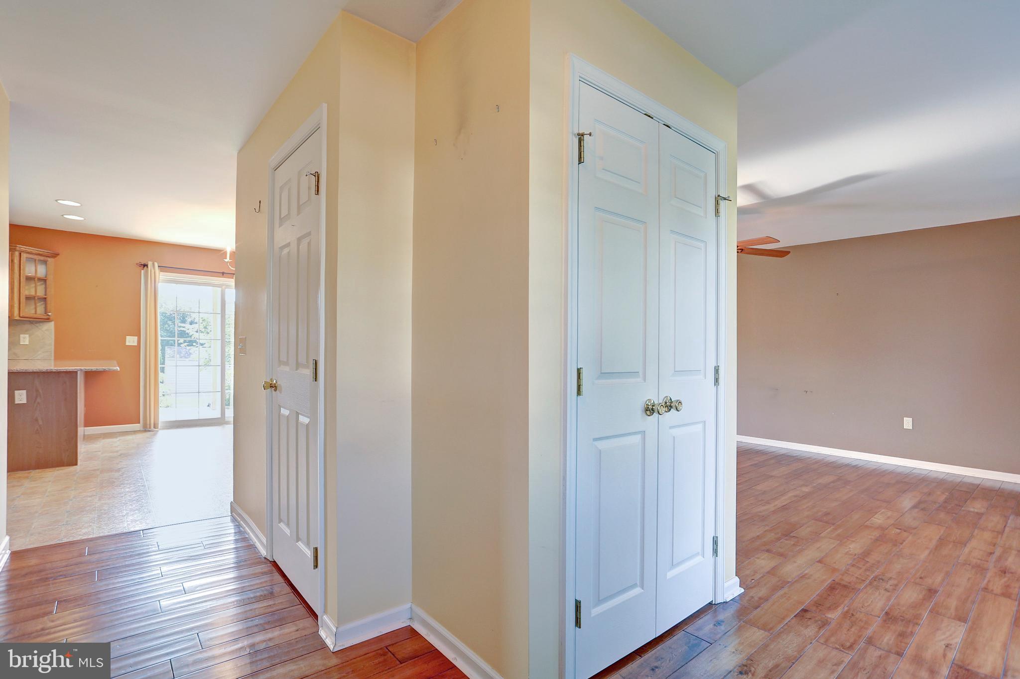 335 Olde Hickory Road Mount Wolf, PA 17347 - Photo 4 of 42 Gallery Image 4