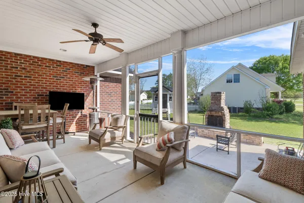 $542,000 | 103 Arabian Circle, Beulaville, NC 28518