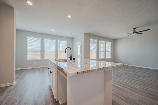 $329,990 | 328 Palero Path, Brookshire, TX 77423