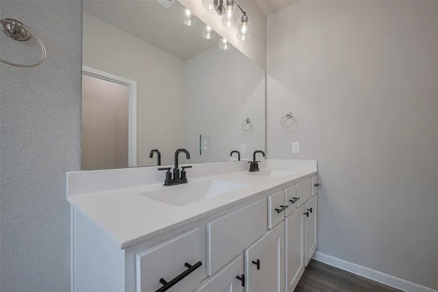 $329,990 | 328 Palero Path, Brookshire, TX 77423