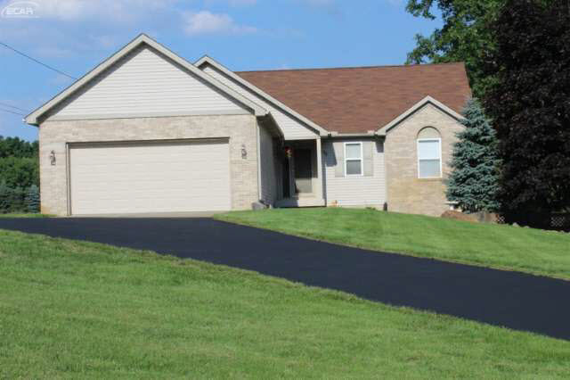 15467 Seymour Road Linden, MI 48451 - Photo 1 of 61 21200020.JPG