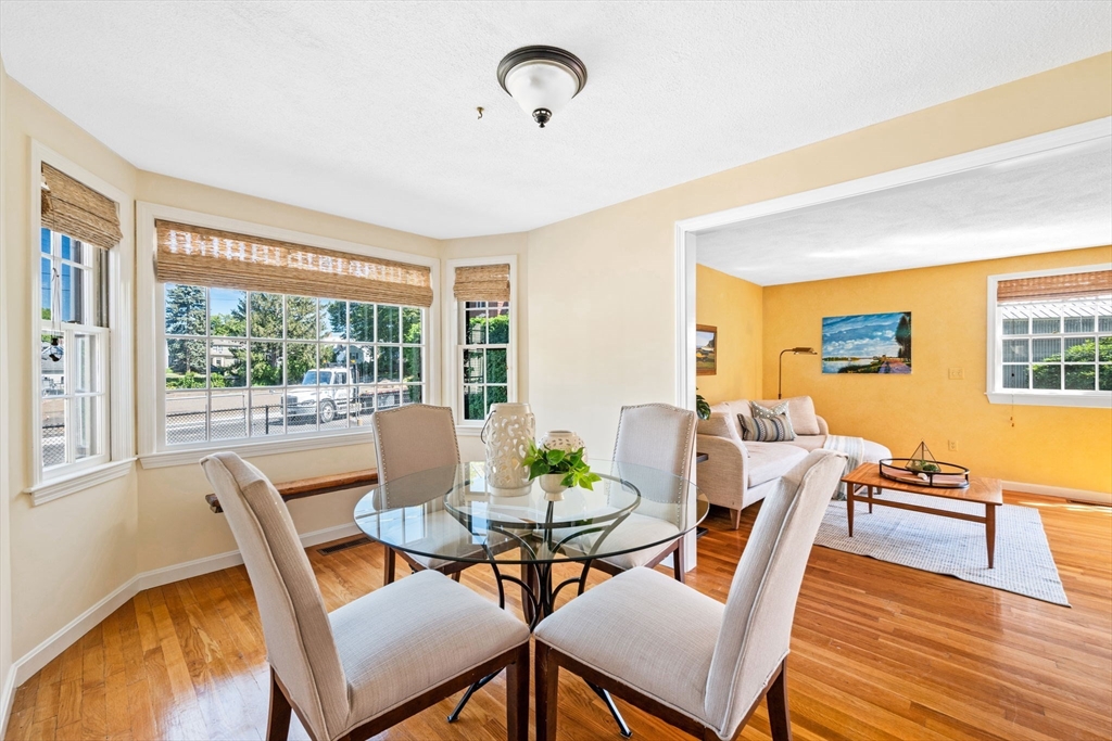 60 Elm Street, Unit 60 Marblehead, MA 01945 - Photo 5 of 32