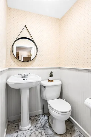 $750,000 | 60 Elm Street, Unit 60, Marblehead, MA 01945