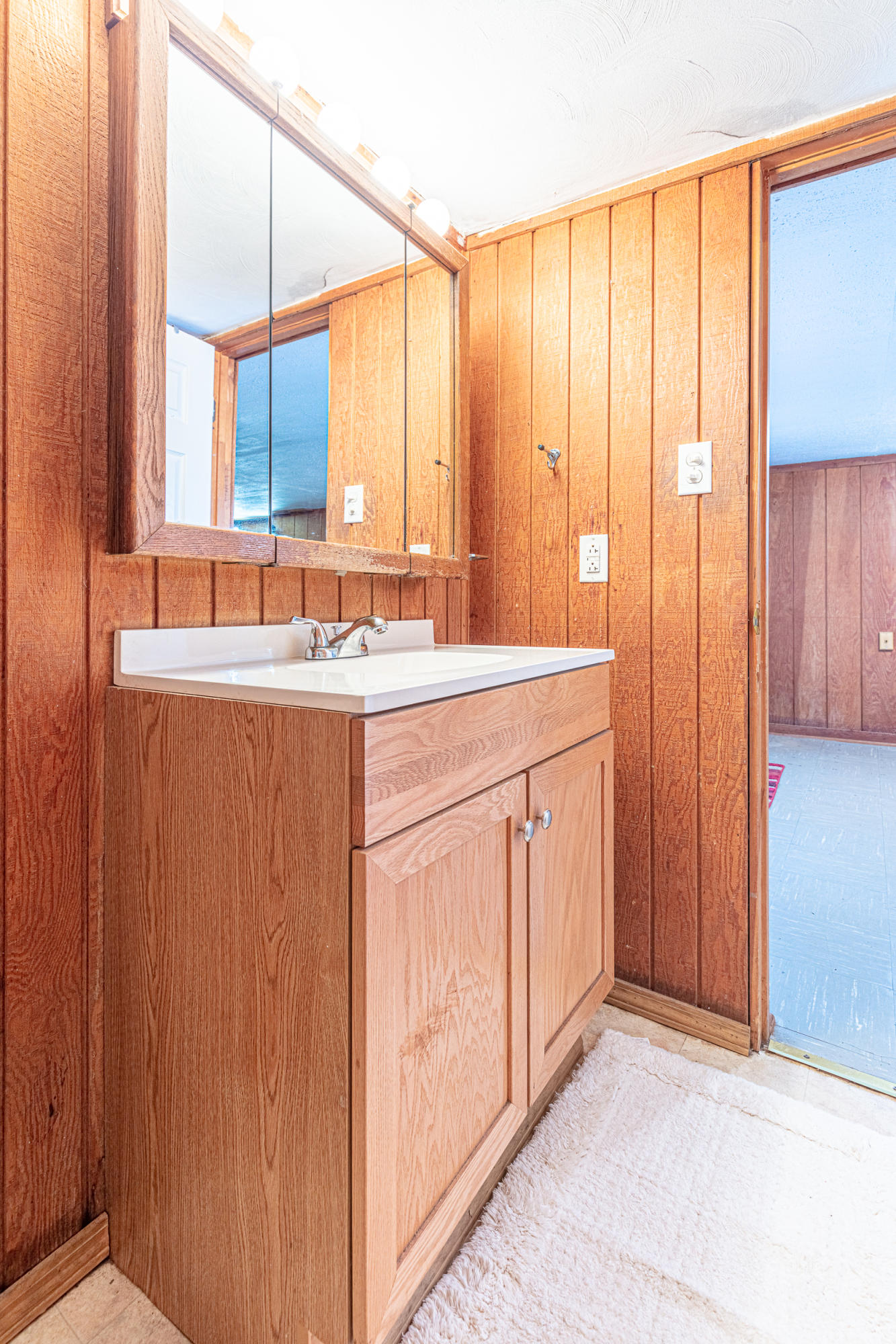4601 Hazelridge Road Northwest Roanoke, VA 24012 - Photo 34 of 42 Bath