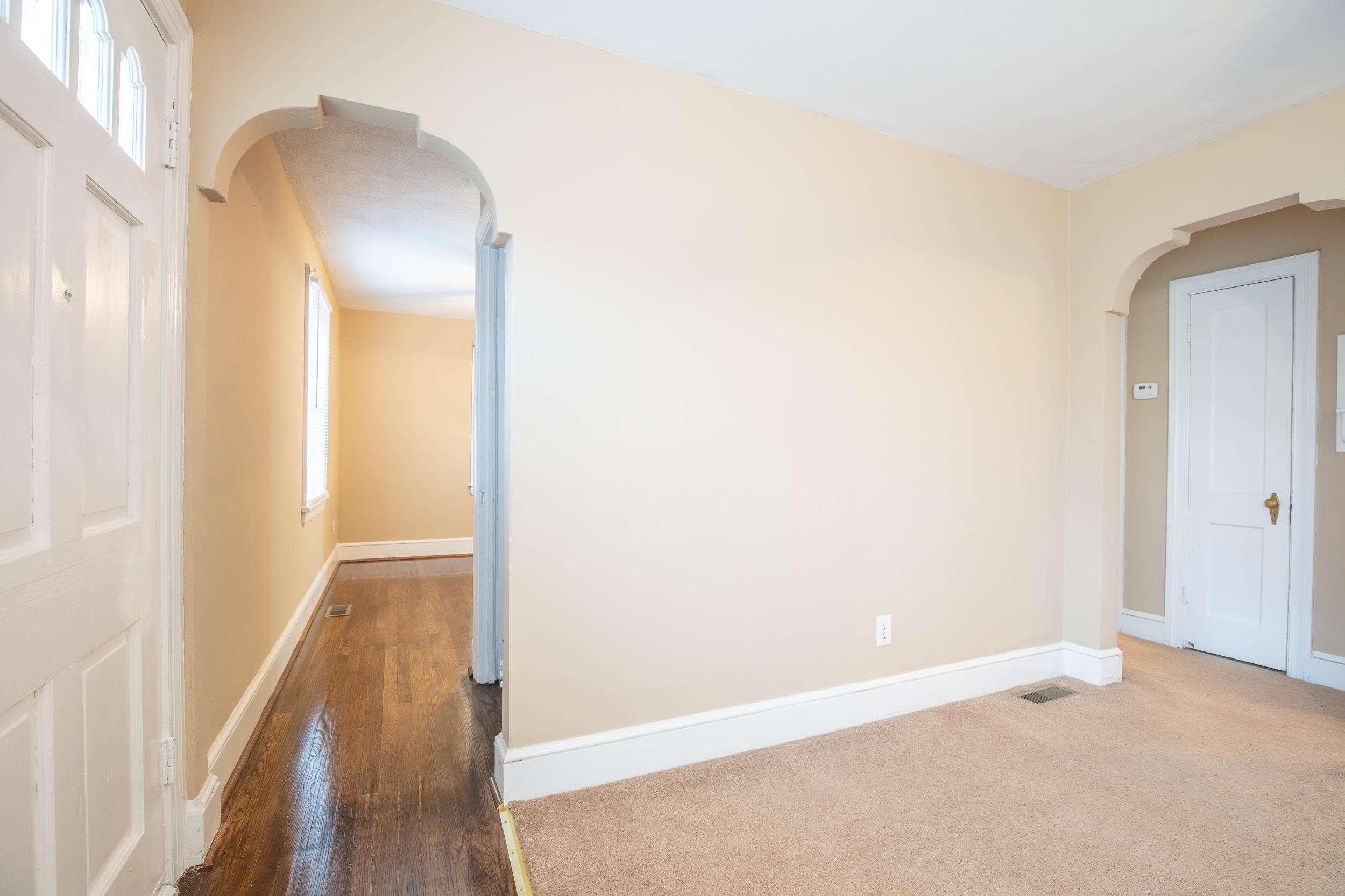 4601 Hazelridge Road Northwest Roanoke, VA 24012 - Photo 7 of 42 1400 finished sq. ft.