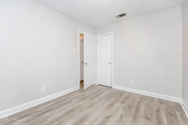 $1,400 | 2314 14th Street, Pascagoula, MS 39567