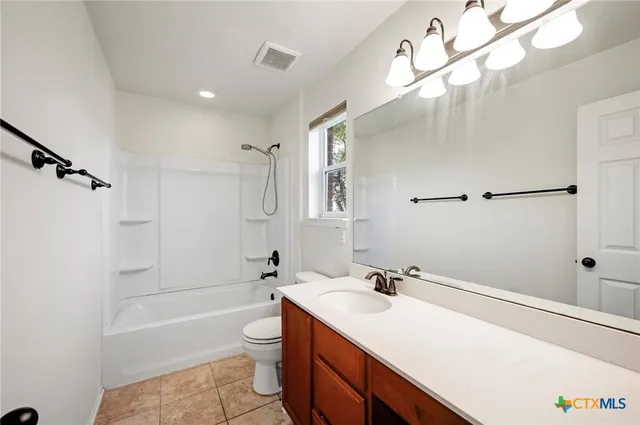 $349,000 | 322 White Willow Drive, San Marcos, TX 78666