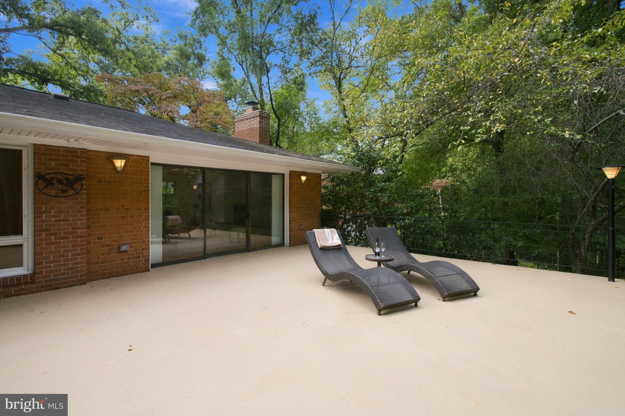 3418 Blair Road Falls Church, VA 22041 - Photo 19 of 80 Phenomenal Back Deck