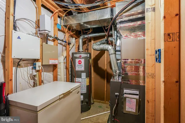 $585,000 | 3927 Hedgemeade Court, White Plains, MD 20695