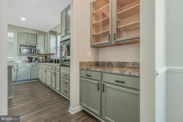 $585,000 | 3927 Hedgemeade Court, White Plains, MD 20695