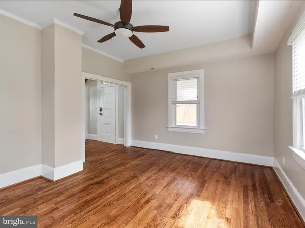 $2,200 | 323 Osage Street, Front Royal, VA 22630