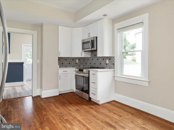 $2,200 | 323 Osage Street, Front Royal, VA 22630