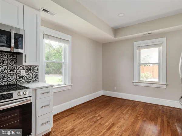 $2,200 | 323 Osage Street, Front Royal, VA 22630