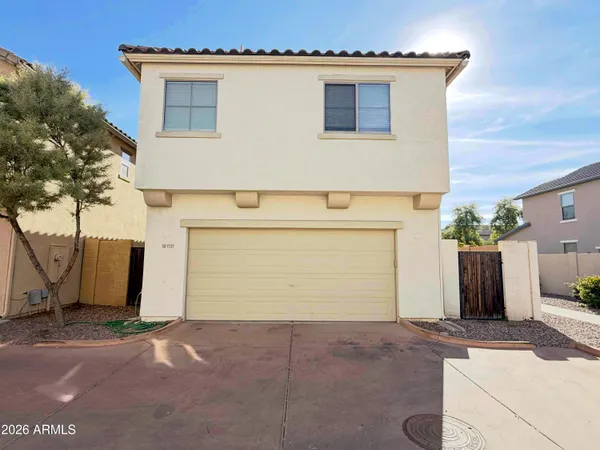 $2,000 | 1727 East Joseph Way, Gilbert, AZ 85295