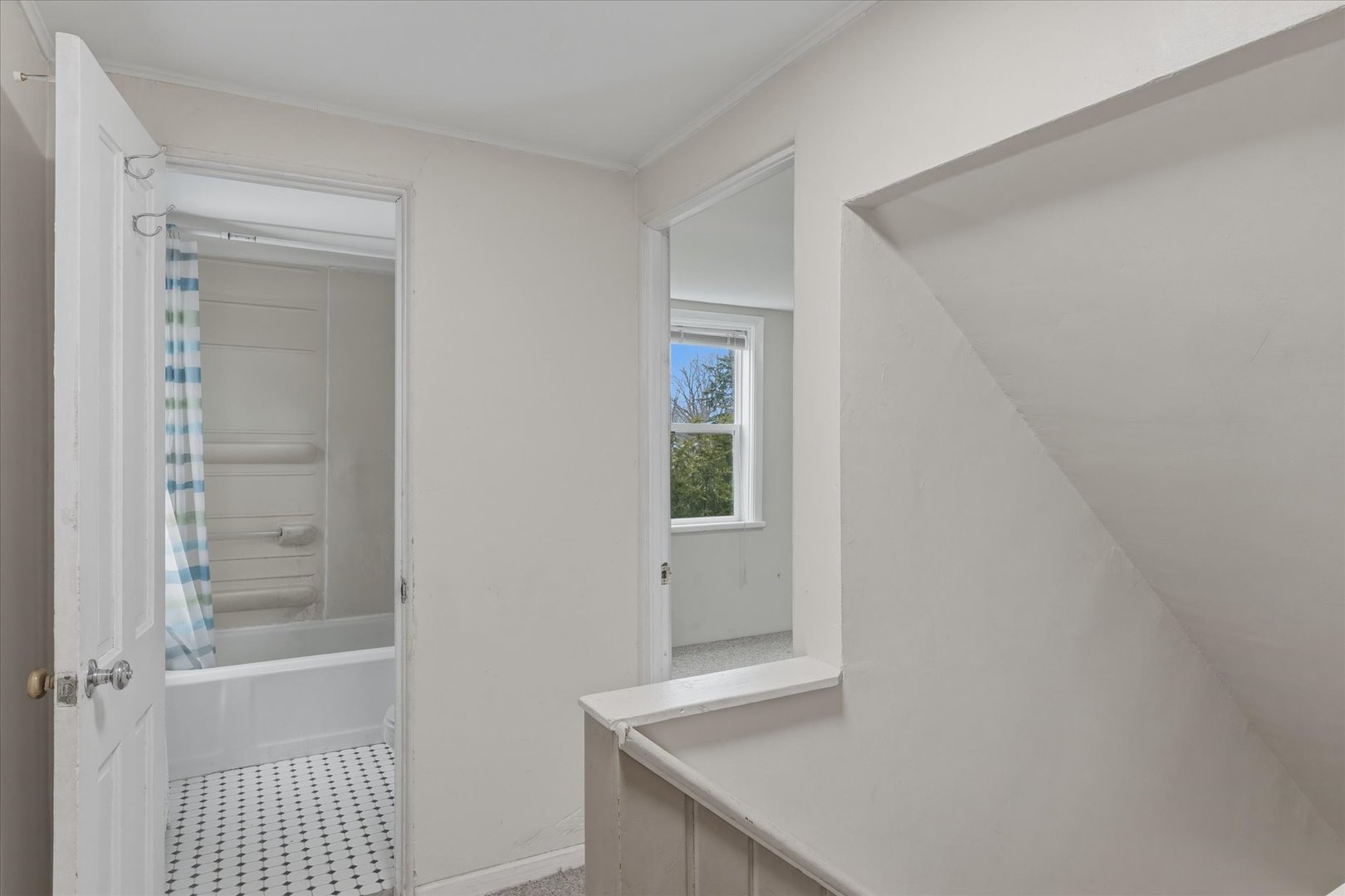 911 Foley Avenue Champaign, IL 61820 - Photo 23 of 37