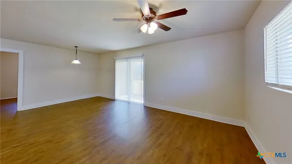 $1,425 | 2107 Magnolia Drive, Unit B, Round Rock, TX 78664