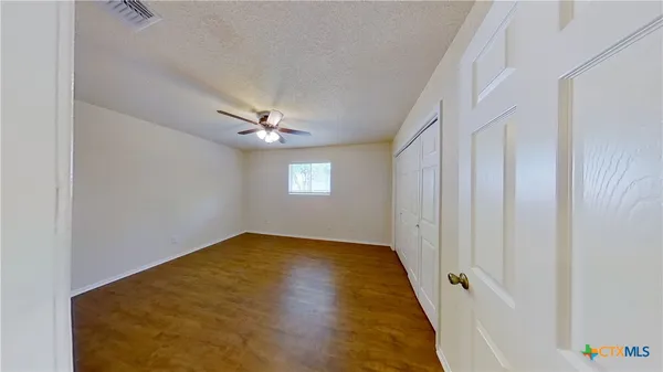 $1,425 | 2107 Magnolia Drive, Unit B, Round Rock, TX 78664