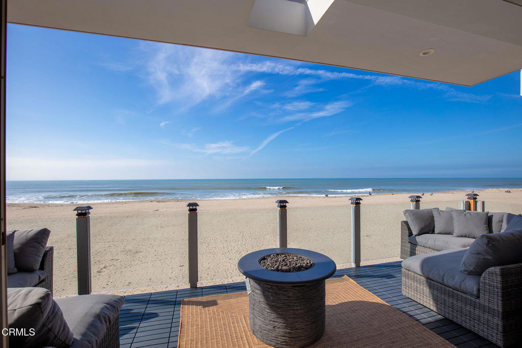 815 Mandalay Beach Road Oxnard, CA 93035 - Photo 11 of 28