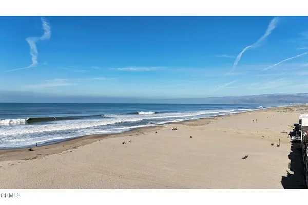 $4,950,000 | 815 Mandalay Beach Road, Oxnard, CA 93035