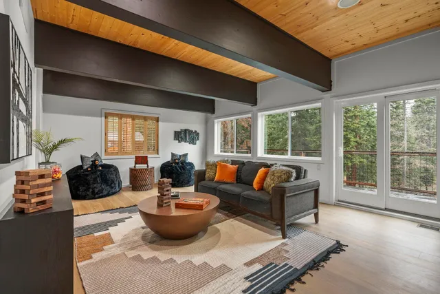 $2,300,000 | 3060 Highlands Drive, Tahoe City, CA 96145