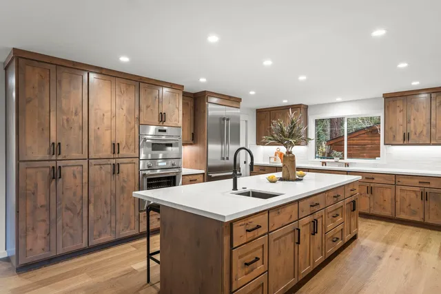 $2,300,000 | 3060 Highlands Drive, Tahoe City, CA 96145