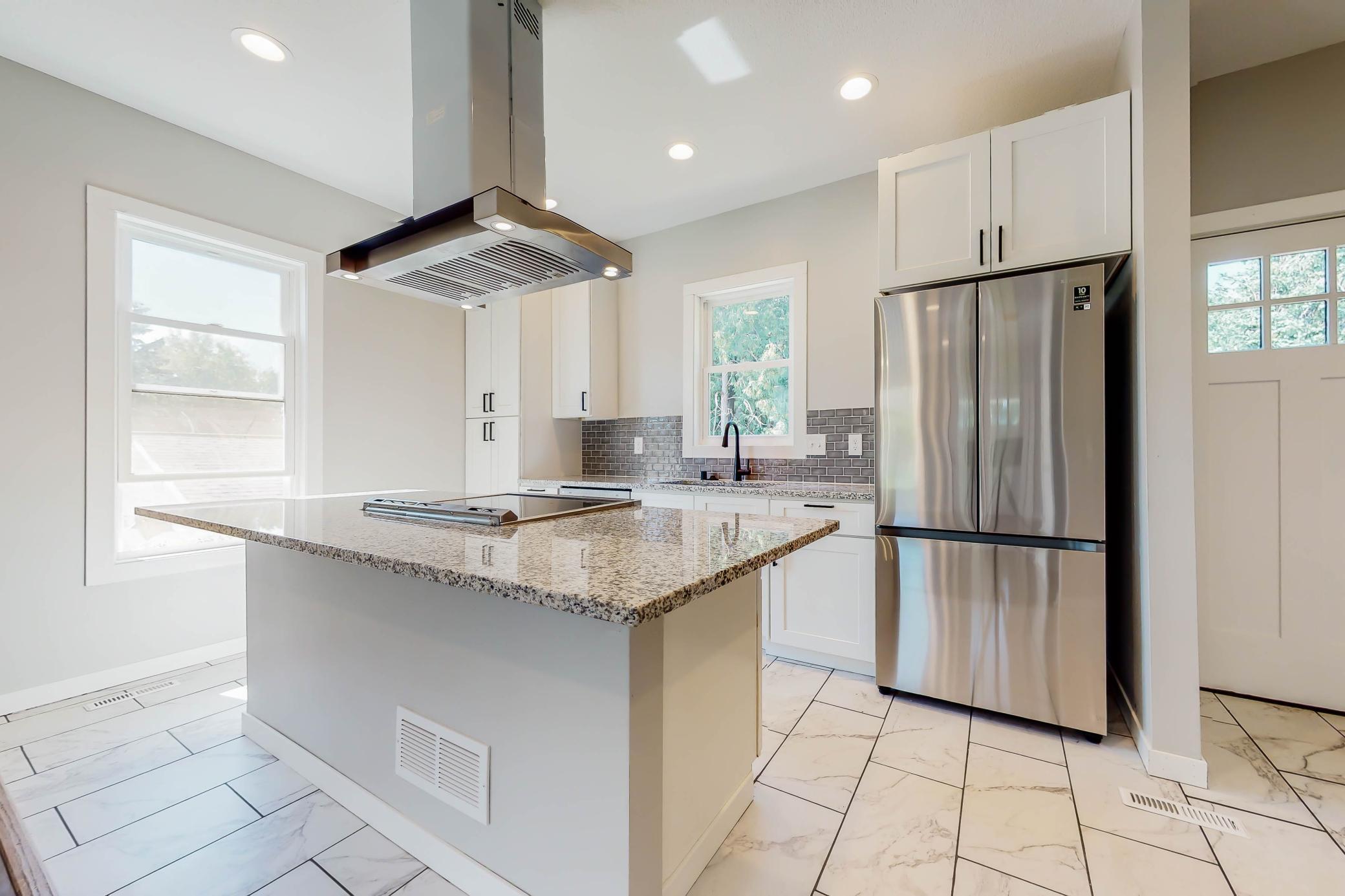 1305 3rd Avenue Northwest Rochester, MN 55901 - Photo 4 of 29