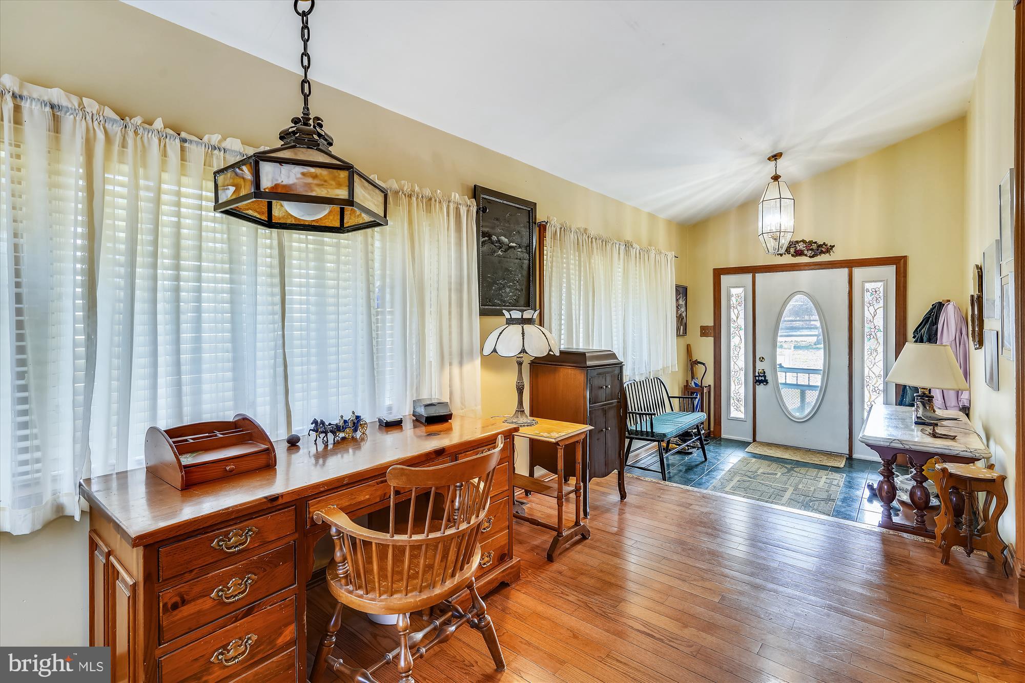 717 Fairhaven Road Tracys Landing, MD 20779 - Photo 20 of 45 COMING INTO LIVING ROOM